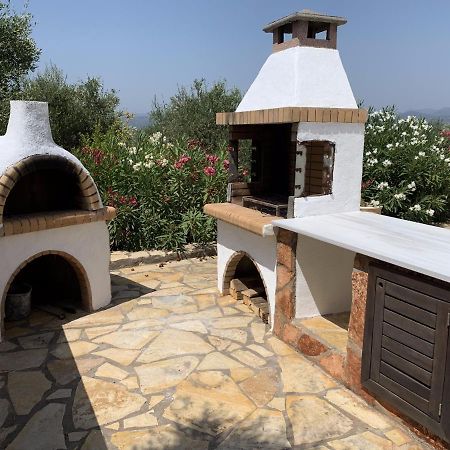 Ferienhaus Olive Garden Kyparissia Exteriör bild