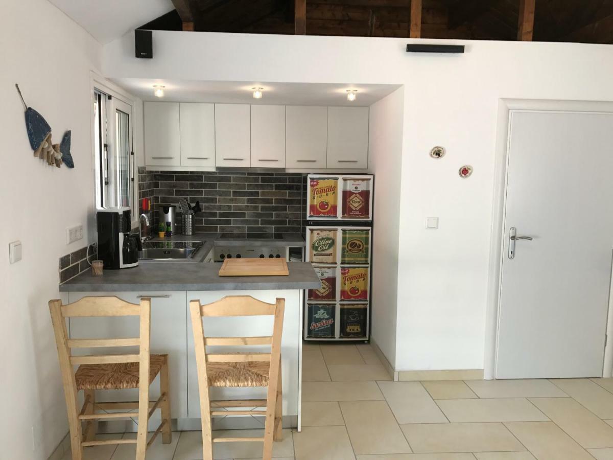 Ferienhaus Olive Garden Kyparissia Exteriör bild