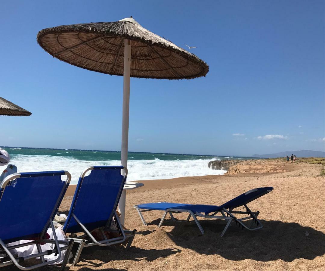 Ferienhaus Olive Garden Kyparissia Exteriör bild